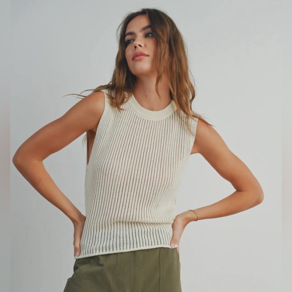 3/$30🍀Ribbed knit sweater vest